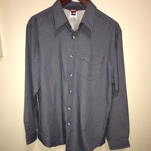 The North Face Button Down (A58)